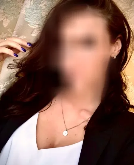 Elsa, 33