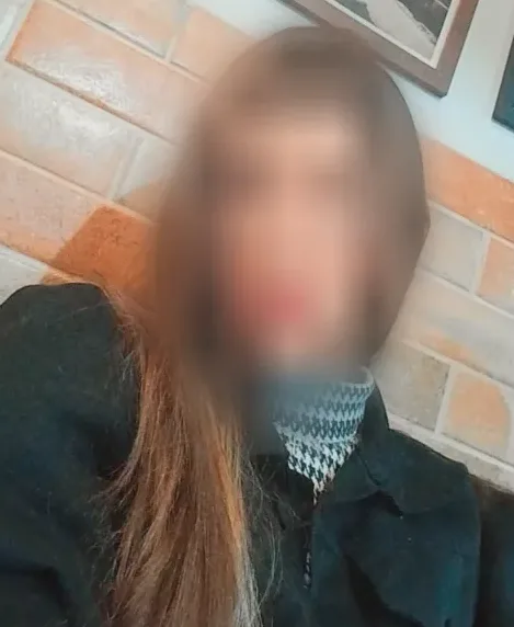 Iina, 25