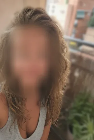 Jenni, 40