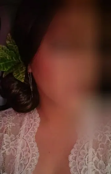 Jessica, 35