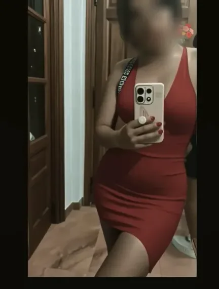 Khadija, 27