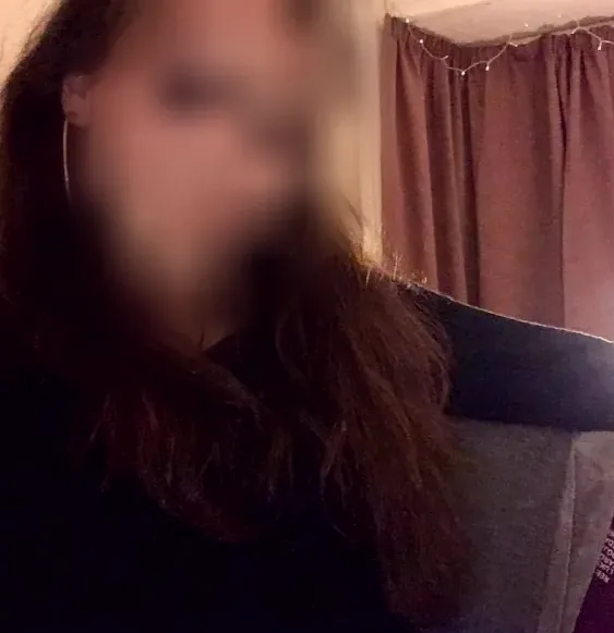 Leena, 25