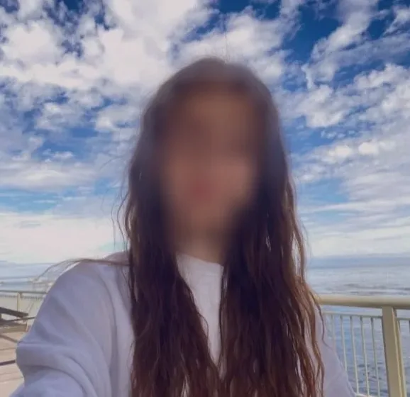 Mari, 27