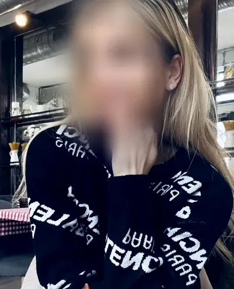 Merja, 29