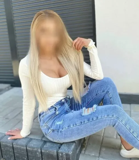 Netta, 32