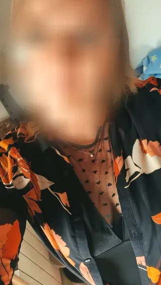 Noora, 37