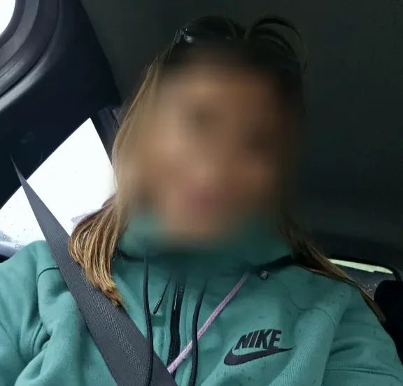 Olivia, 22