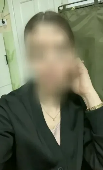 Sara, 26